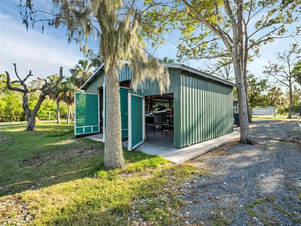 4915 South Road New Port Richey FL 34652