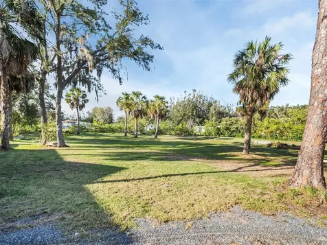 4915 South Road New Port Richey FL 34652