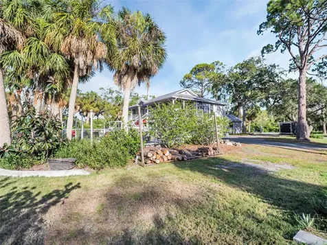 4915 South Road New Port Richey FL 34652