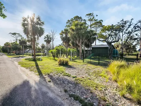 4915 South Road New Port Richey FL 34652