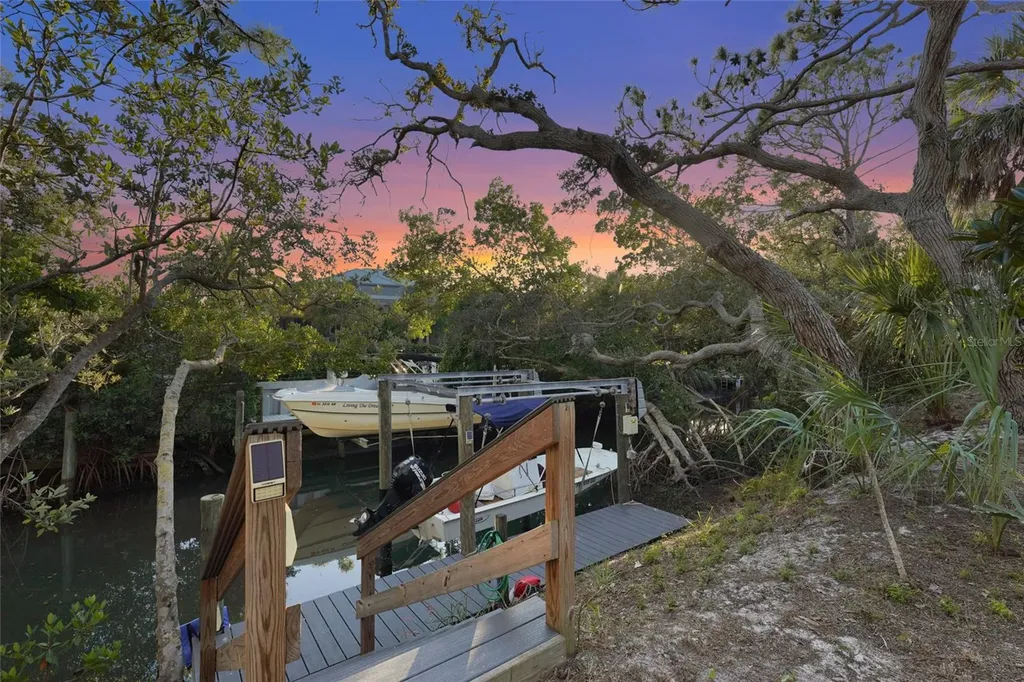405 Estil Drive N Nokomis FL 34275
