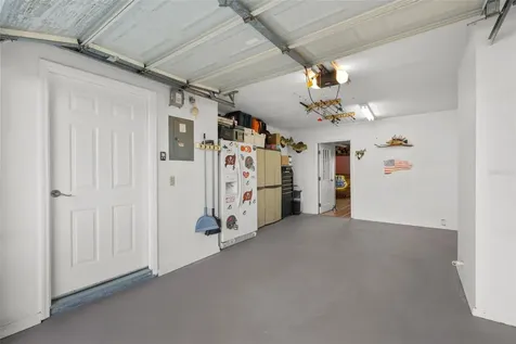637 Pinellas Bayway S St Petersburg FL 33715