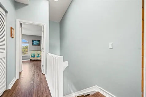 637 Pinellas Bayway S St Petersburg FL 33715