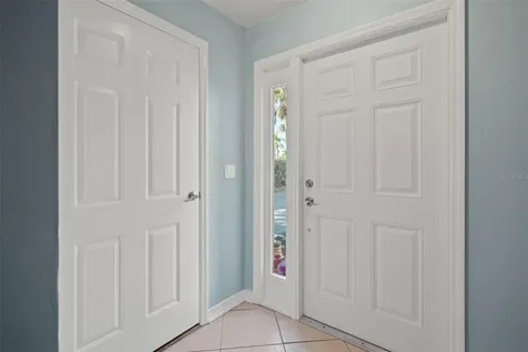 637 Pinellas Bayway S St Petersburg FL 33715