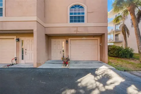 637 Pinellas Bayway S St Petersburg FL 33715