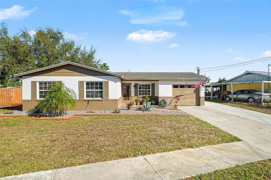 557 Flame Tree Drive Apollo Beach FL 33572