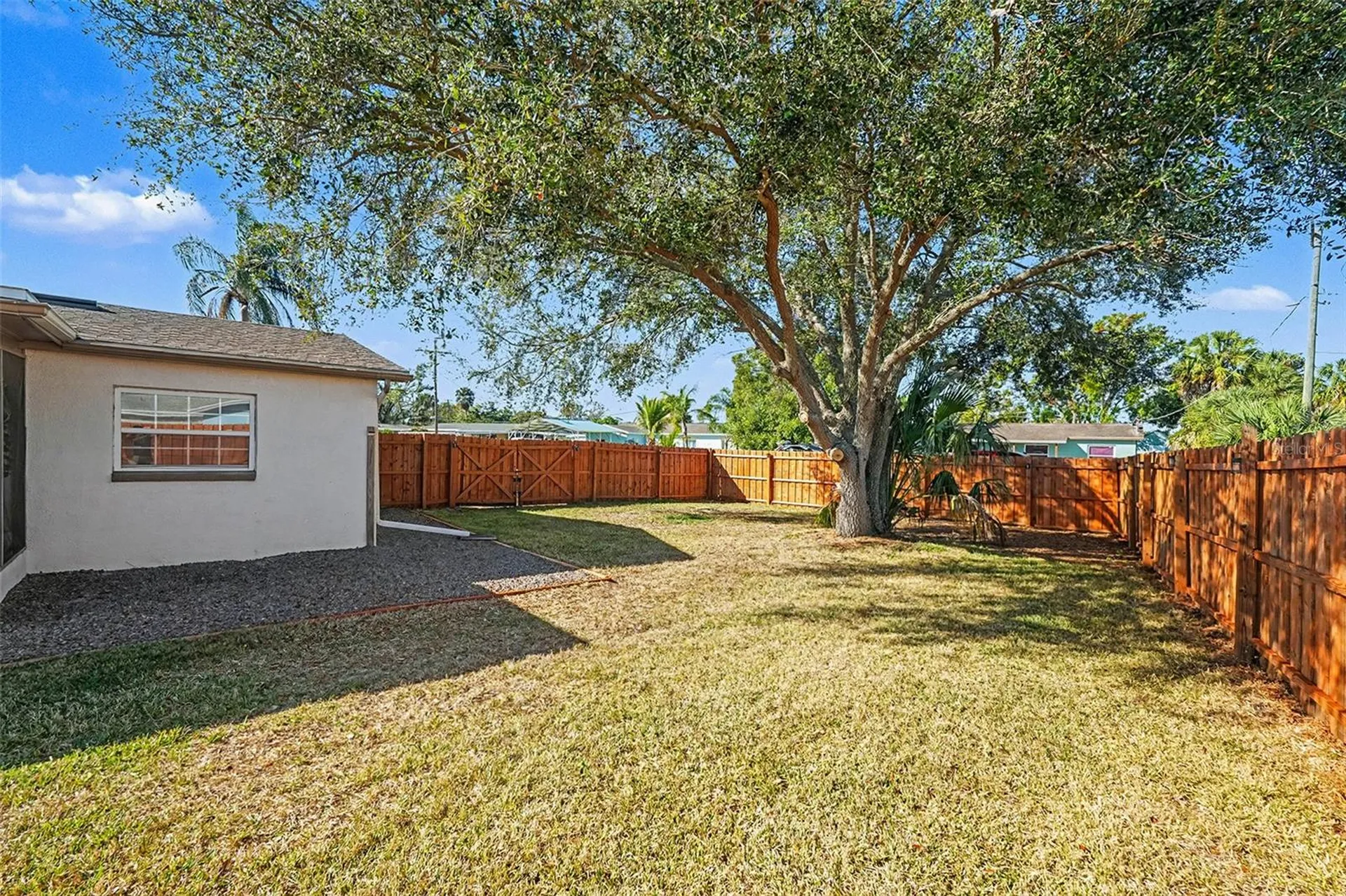 557 Flame Tree Drive Apollo Beach FL 33572