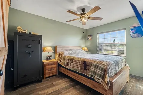 557 Flame Tree Drive Apollo Beach FL 33572