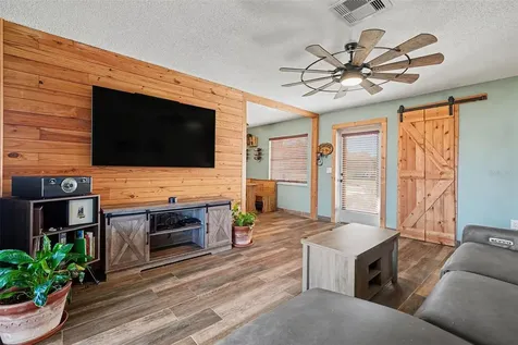 557 Flame Tree Drive Apollo Beach FL 33572