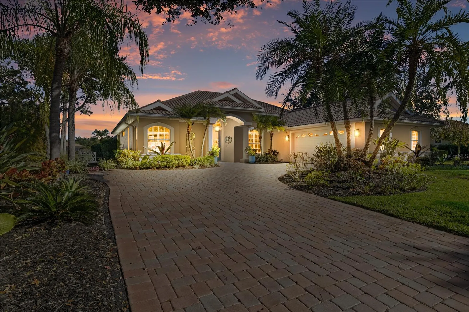 Parrish FL, 11407 Savannah Lakes Drive