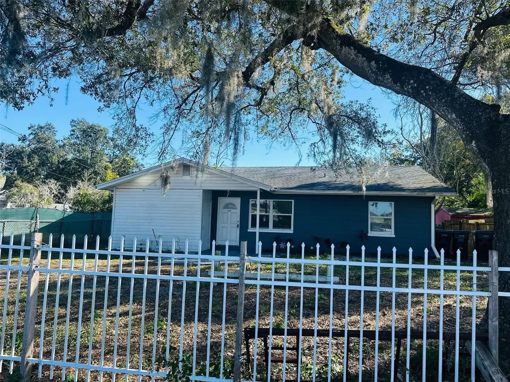 2107 Vincent Road Orlando FL 32817