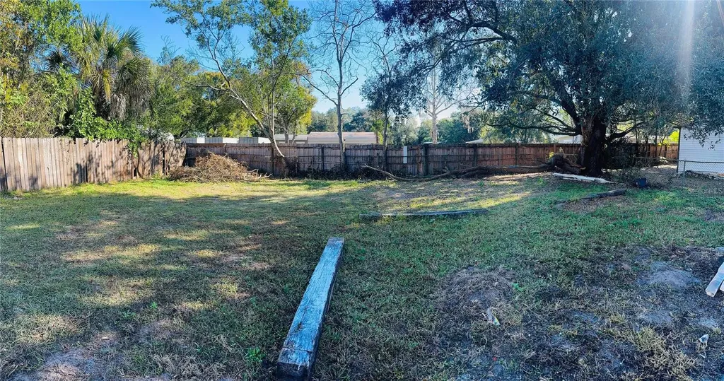 2107 Vincent Road Orlando FL 32817