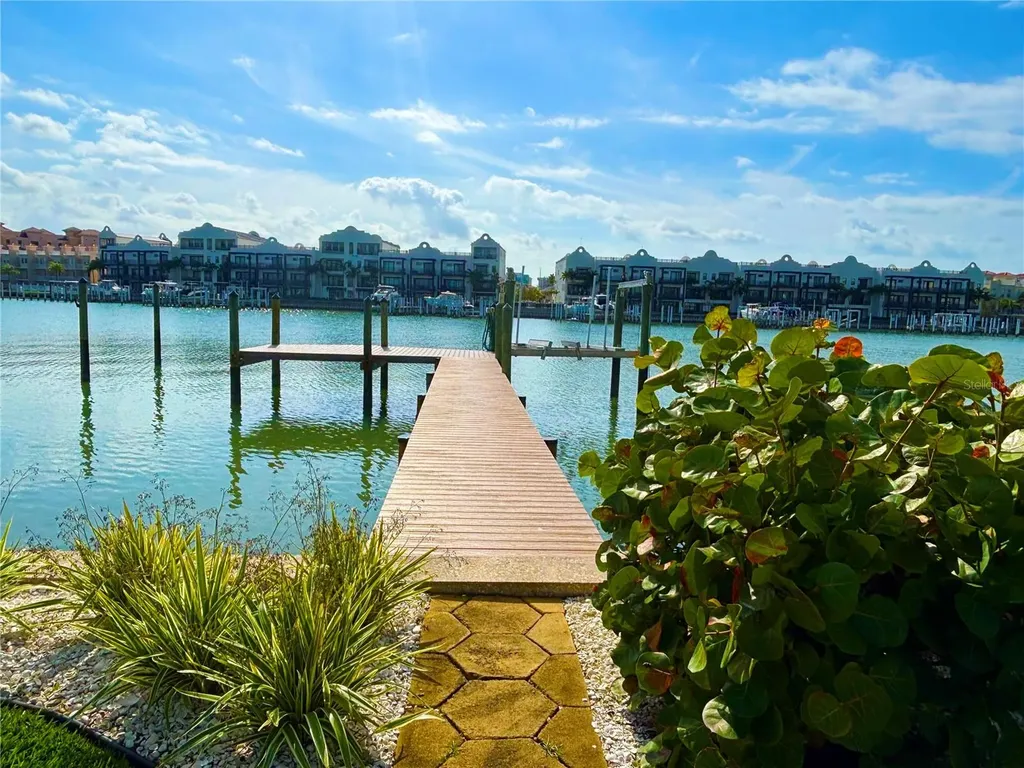 173 Devon Drive Clearwater Beach FL 33767