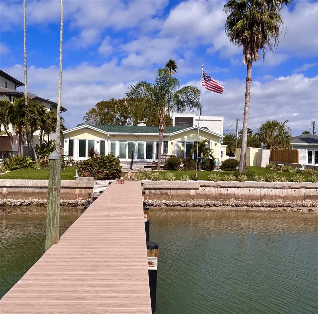 173 Devon Drive Clearwater Beach FL 33767