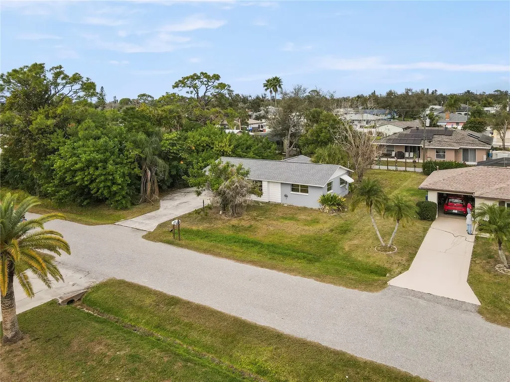 340 Periwinkle Road Venice FL 34293
