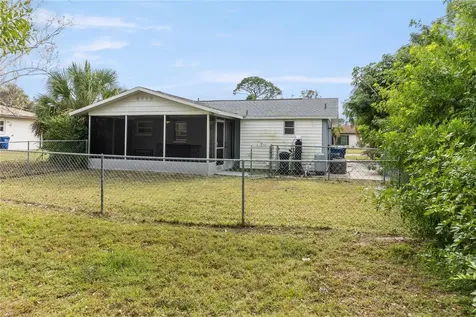 340 Periwinkle Road Venice FL 34293