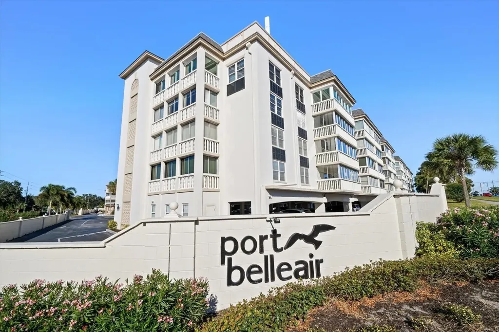 131 Bluff View Drive Belleair Bluffs FL 33770