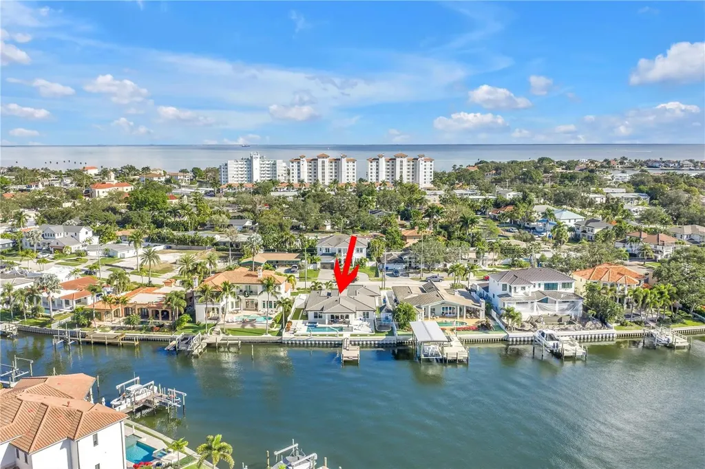 1180 Cordova Boulevard NE St Petersburg FL 33704