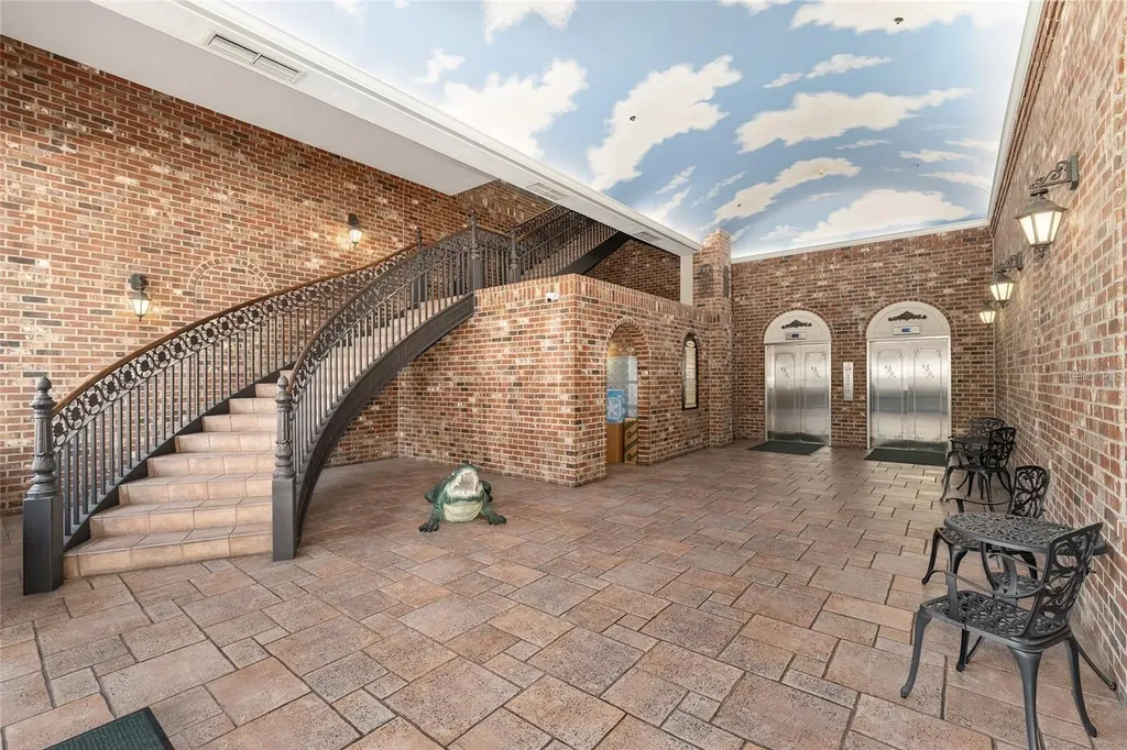 201 SE 2nd Avenue Gainesville FL 32601