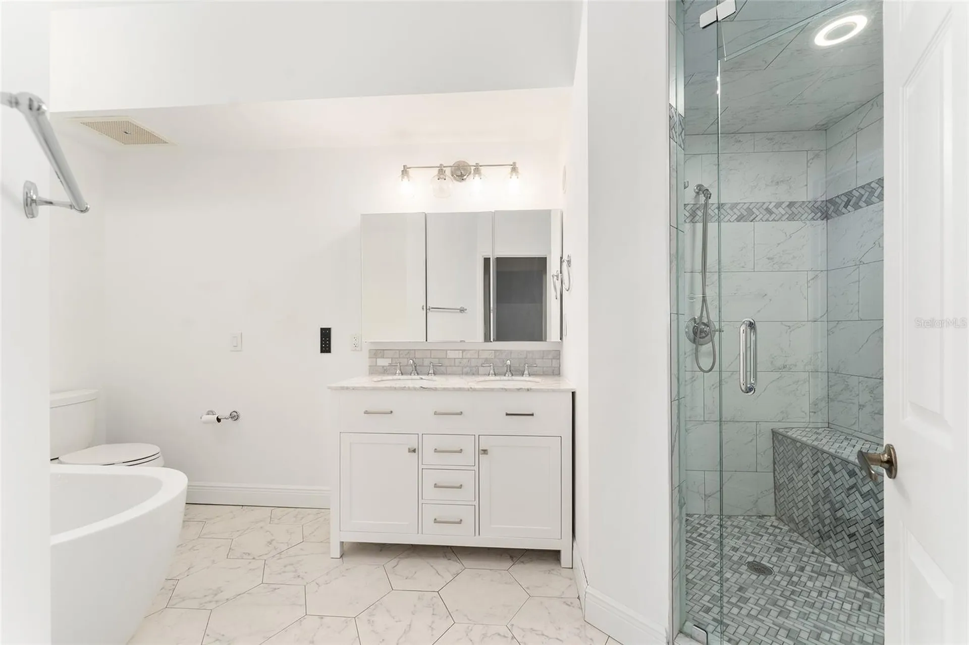 201 SE 2nd Avenue Gainesville FL 32601
