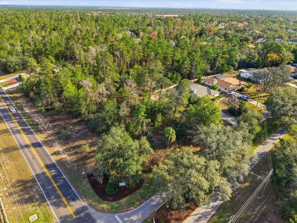 118 Oak Village Boulevard Homosassa FL 34446