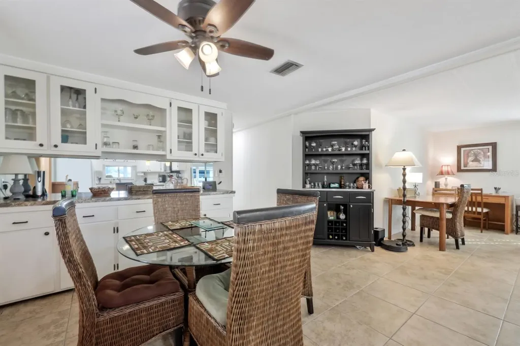 2100 Kings Highway Port Charlotte FL 33980