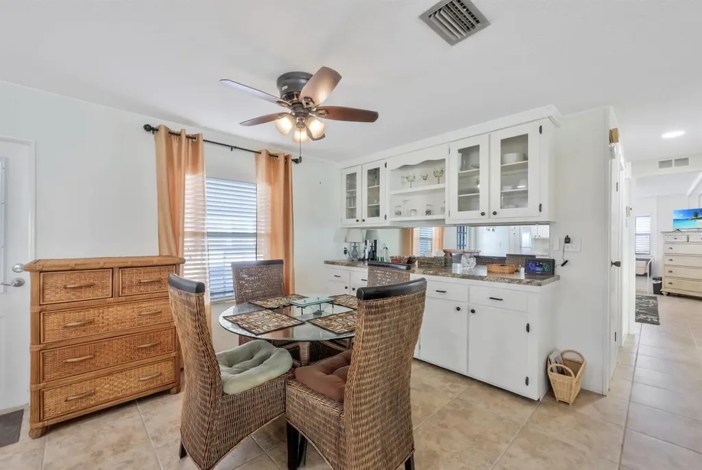 2100 Kings Highway Port Charlotte FL 33980