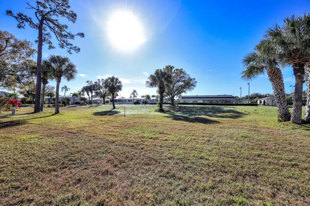 2100 Kings Highway Port Charlotte FL 33980