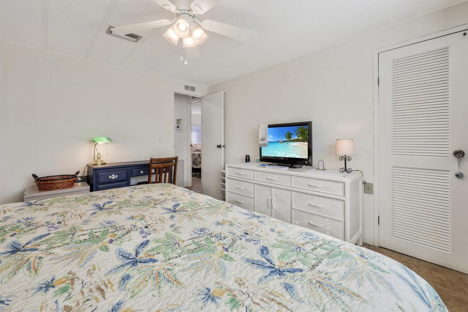2100 Kings Highway Port Charlotte FL 33980