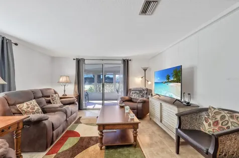 2100 Kings Highway Port Charlotte FL 33980