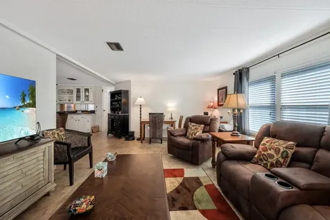 2100 Kings Highway Port Charlotte FL 33980