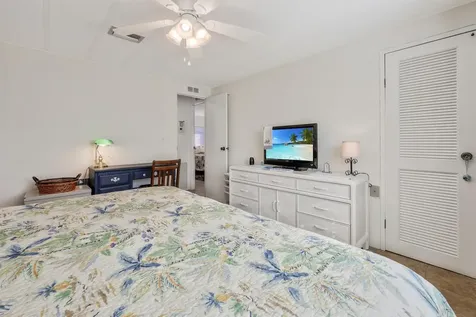 2100 Kings Highway Port Charlotte FL 33980
