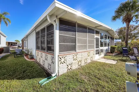 2100 Kings Highway Port Charlotte FL 33980
