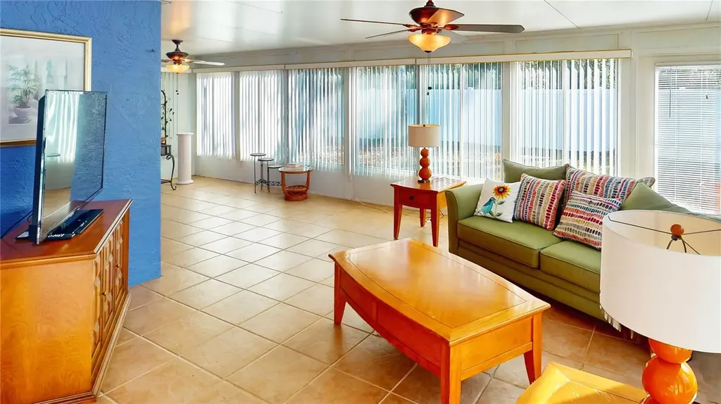 6 Biscayne Drive Palm Coast FL 32137