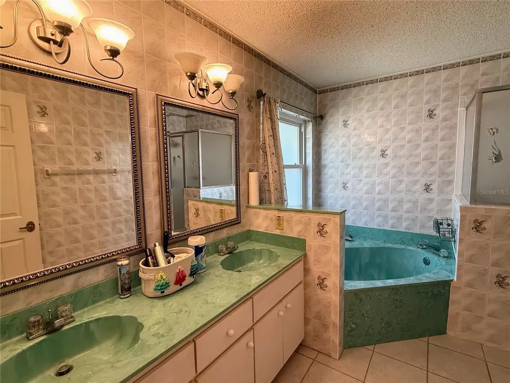 6 Biscayne Drive Palm Coast FL 32137