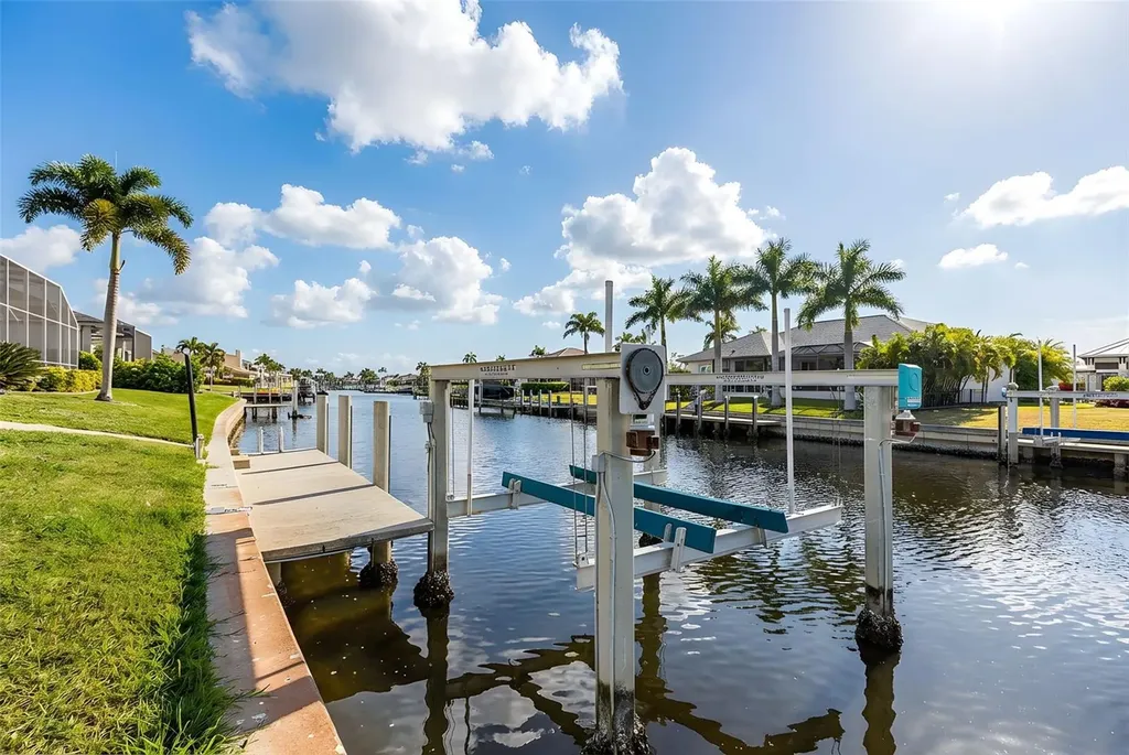 400 Gun Cay Lane Punta Gorda FL 33950