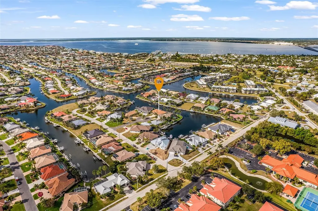 400 Gun Cay Lane Punta Gorda FL 33950