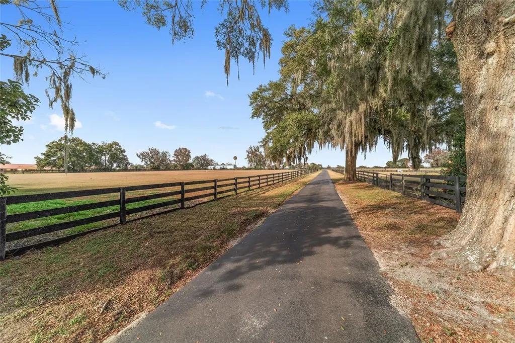 5575 NW 100th Street Ocala FL 34482