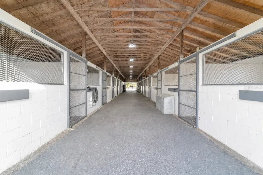 5575 NW 100th Street Ocala FL 34482