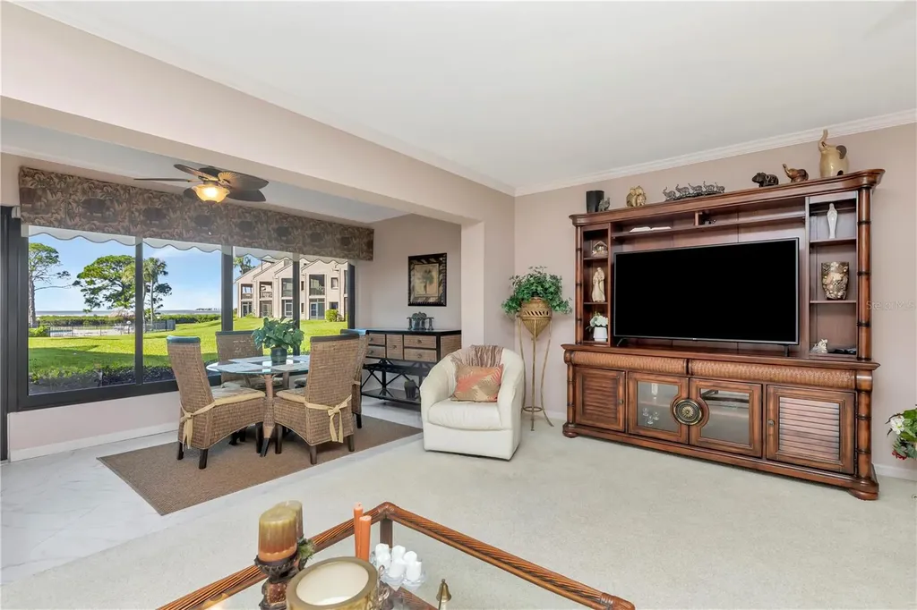 341 Windrush Loop Tarpon Springs FL 34689