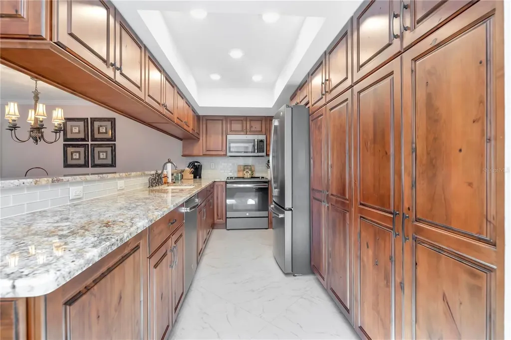 341 Windrush Loop Tarpon Springs FL 34689