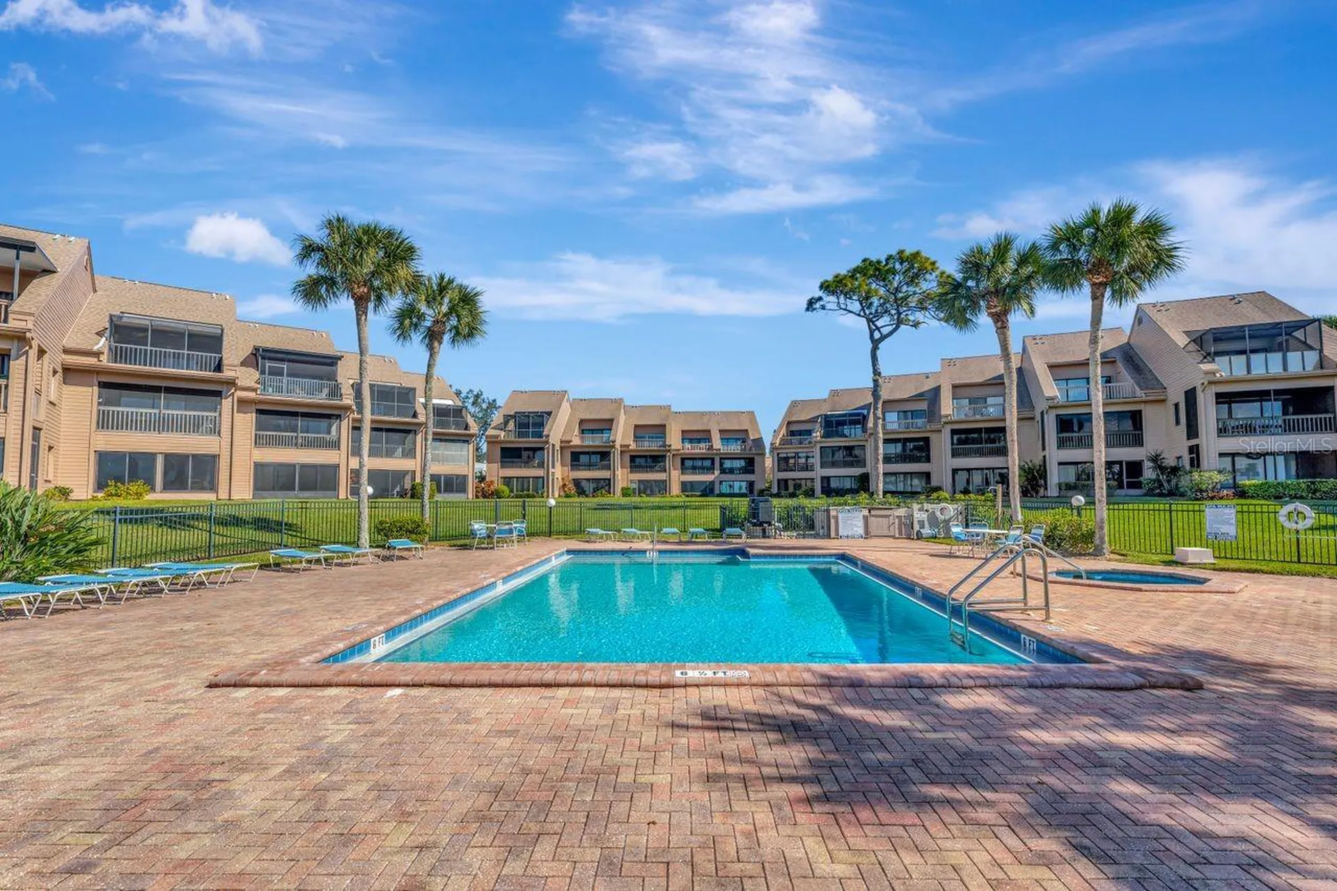 341 Windrush Loop Tarpon Springs FL 34689