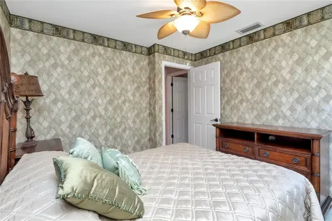 341 Windrush Loop Tarpon Springs FL 34689