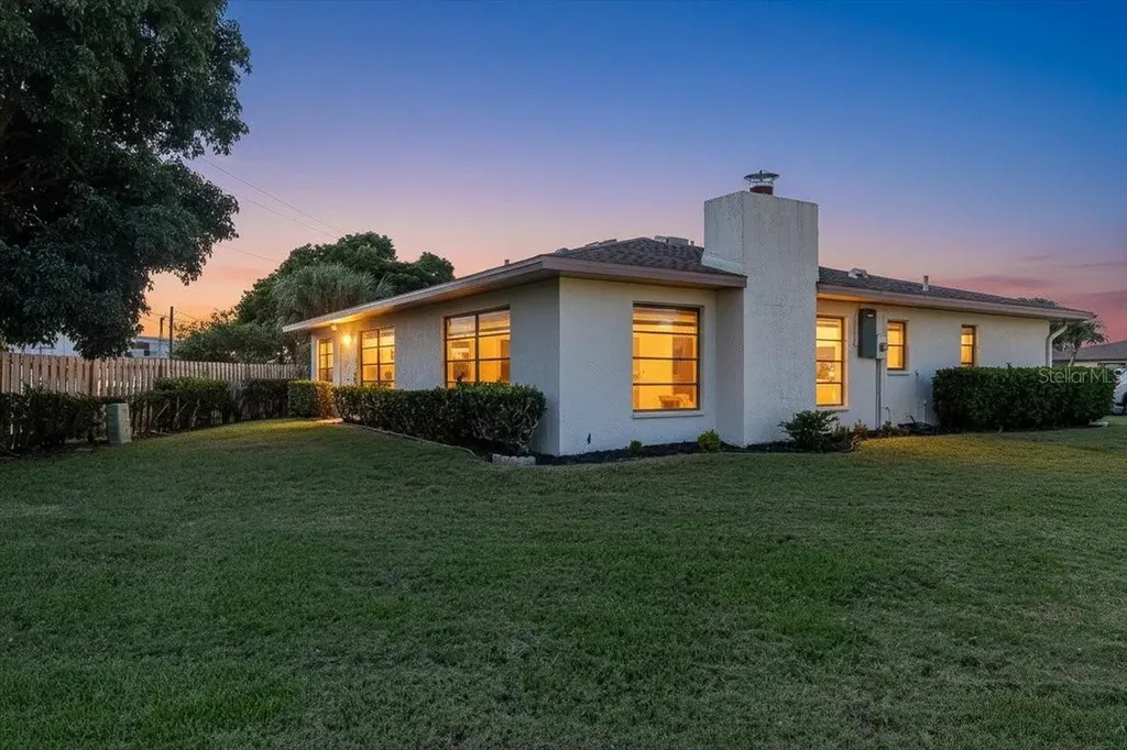 771 Vivienda South Court Venice FL 34293