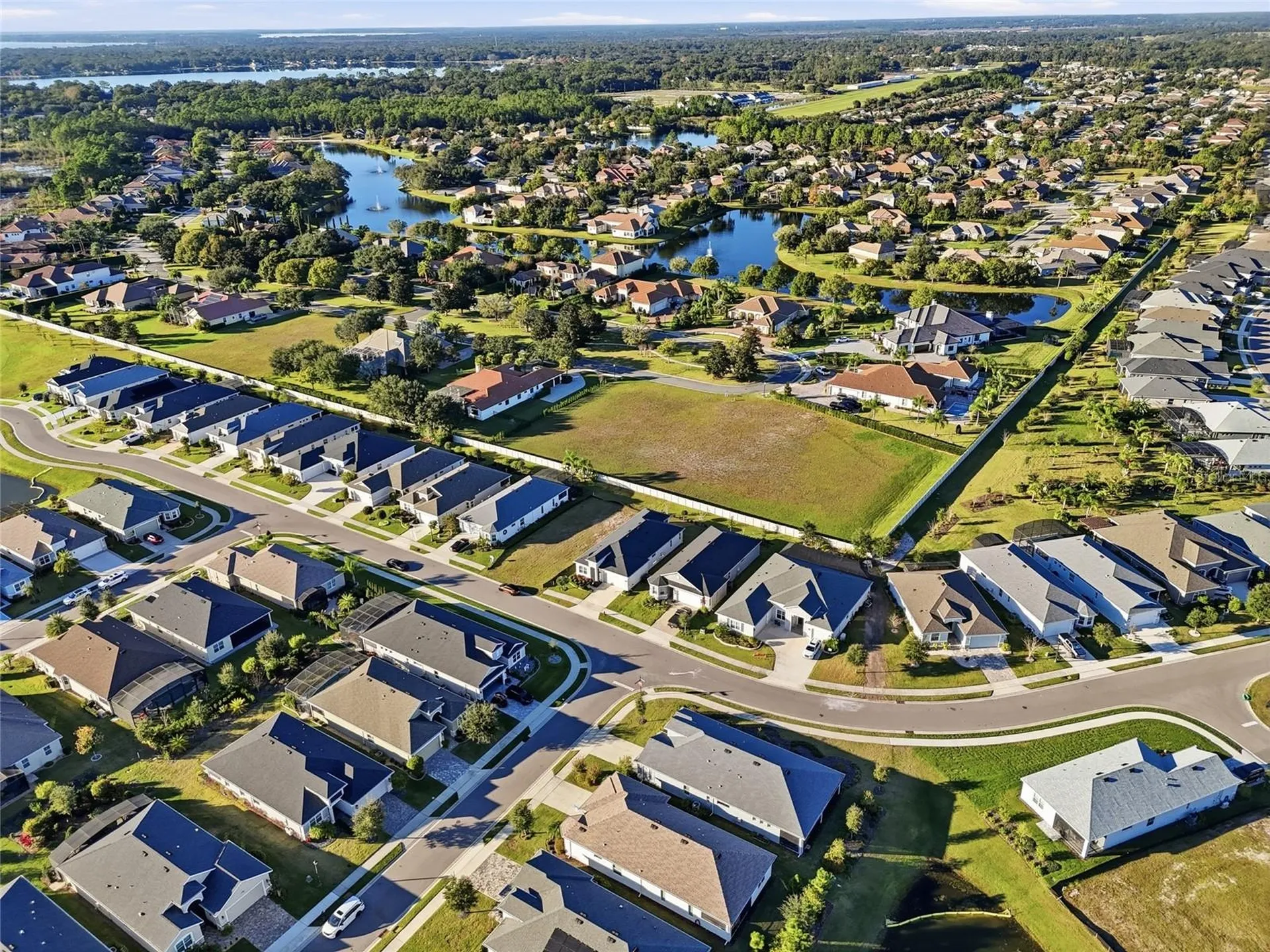 2154 Wallingford Loop Mount Dora FL 32757