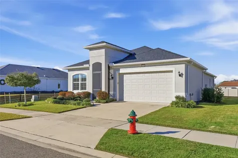 2154 Wallingford Loop Mount Dora FL 32757