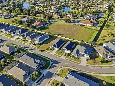 2154 Wallingford Loop Mount Dora FL 32757