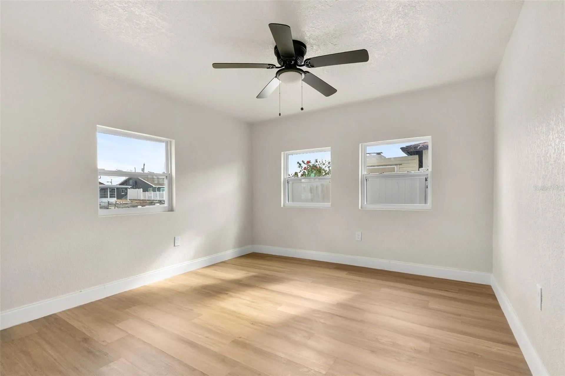 13804 Victor Avenue Hudson FL 34667
