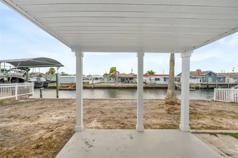 13804 Victor Avenue Hudson FL 34667