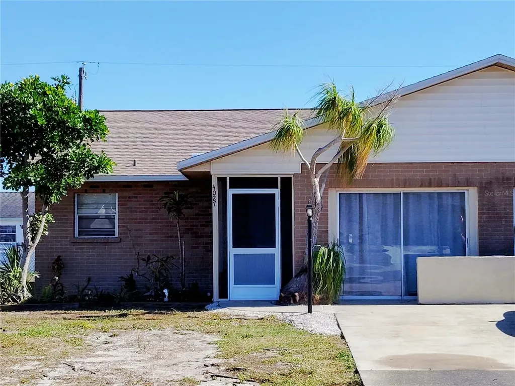 4027 61st Street W Bradenton FL 34209